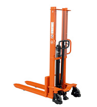 bt lifter s series hand pallet trucks thumb 4